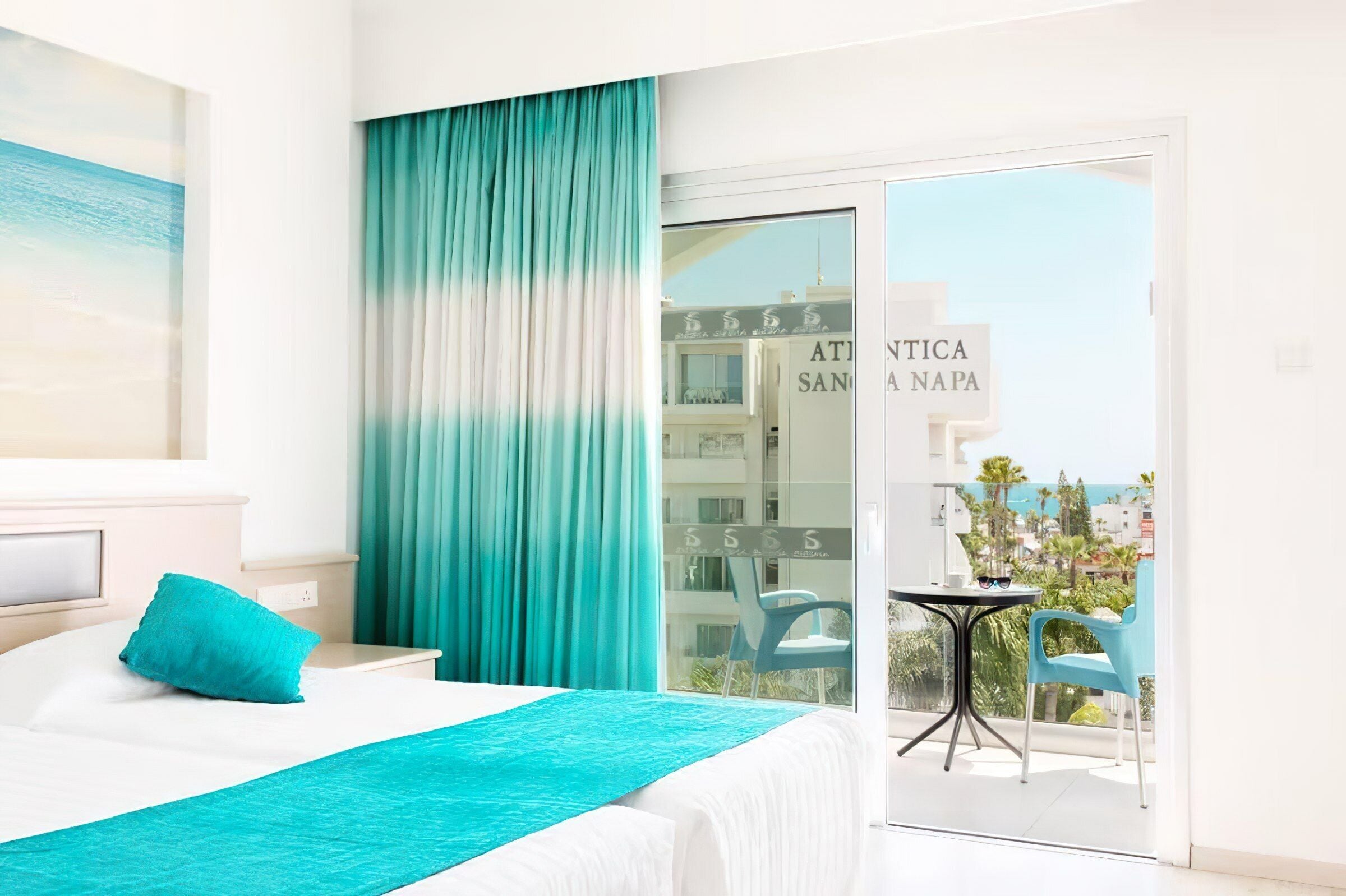 standard twin room, pool view | 1 bedroom, in-room safe, desk, laptop workspace