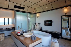 Deluxe-Villa, auf dem Wassser | Badezimmer