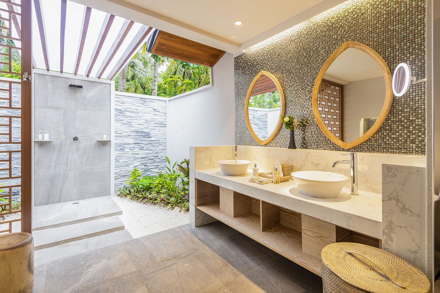 Lily Beach Resort & Spa - All Inclusive