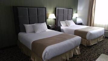 1 bedroom, premium bedding, desk, iron/ironing board