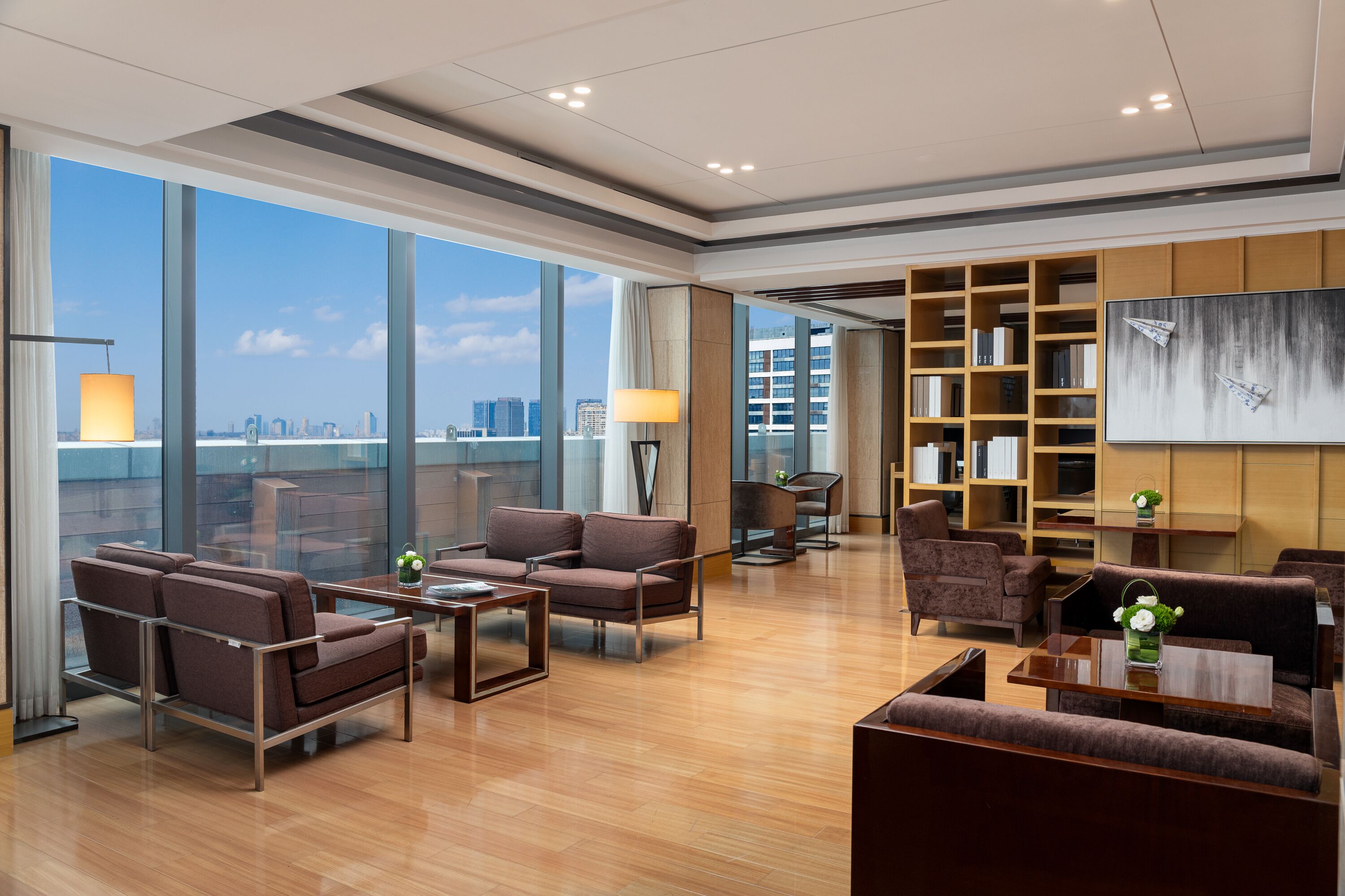 2 restaurants, breakfast, lunch, dinner served; asian cuisine