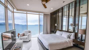 Two Bedroom Grand Suite | 2 bedrooms, premium bedding, minibar, in-room safe