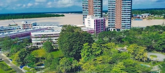 The Paramount Hotel