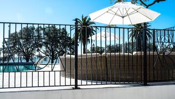 Außenpool (je nach Saison geöffnet)