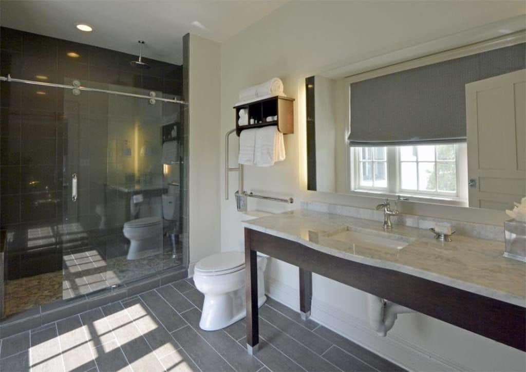 standard room, 2 queen beds, non smoking | bathroom | shower, free toiletries, hair dryer, bathrobes