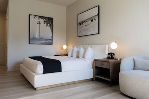 King Superior Room | Ropa de cama de alta calidad, caja fuerte, escritorio