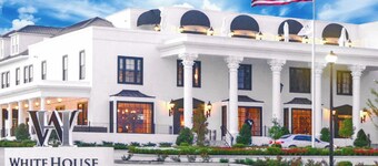 White House Hotel