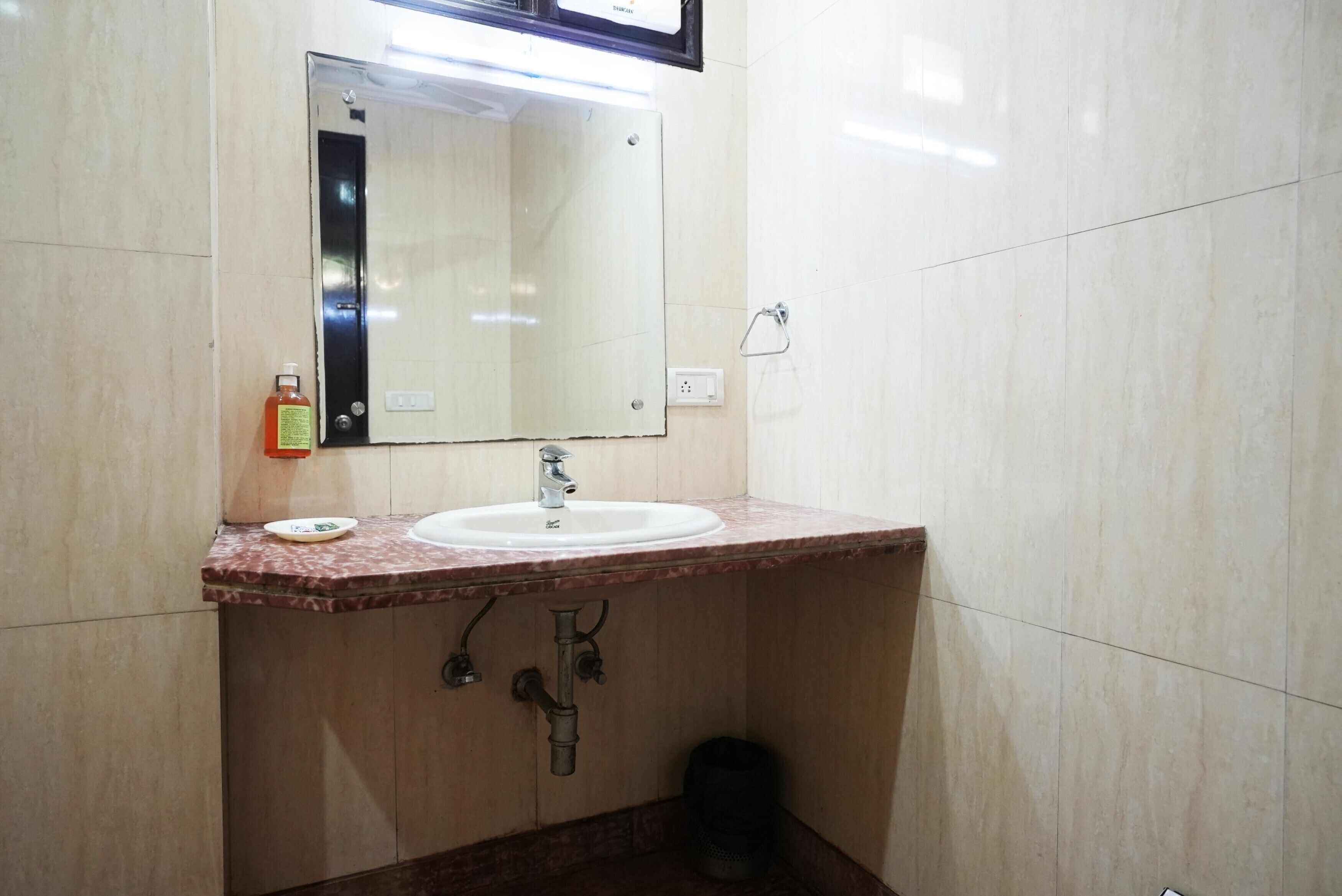 Photo - Hotel S & B East Inn - Patel Nagar