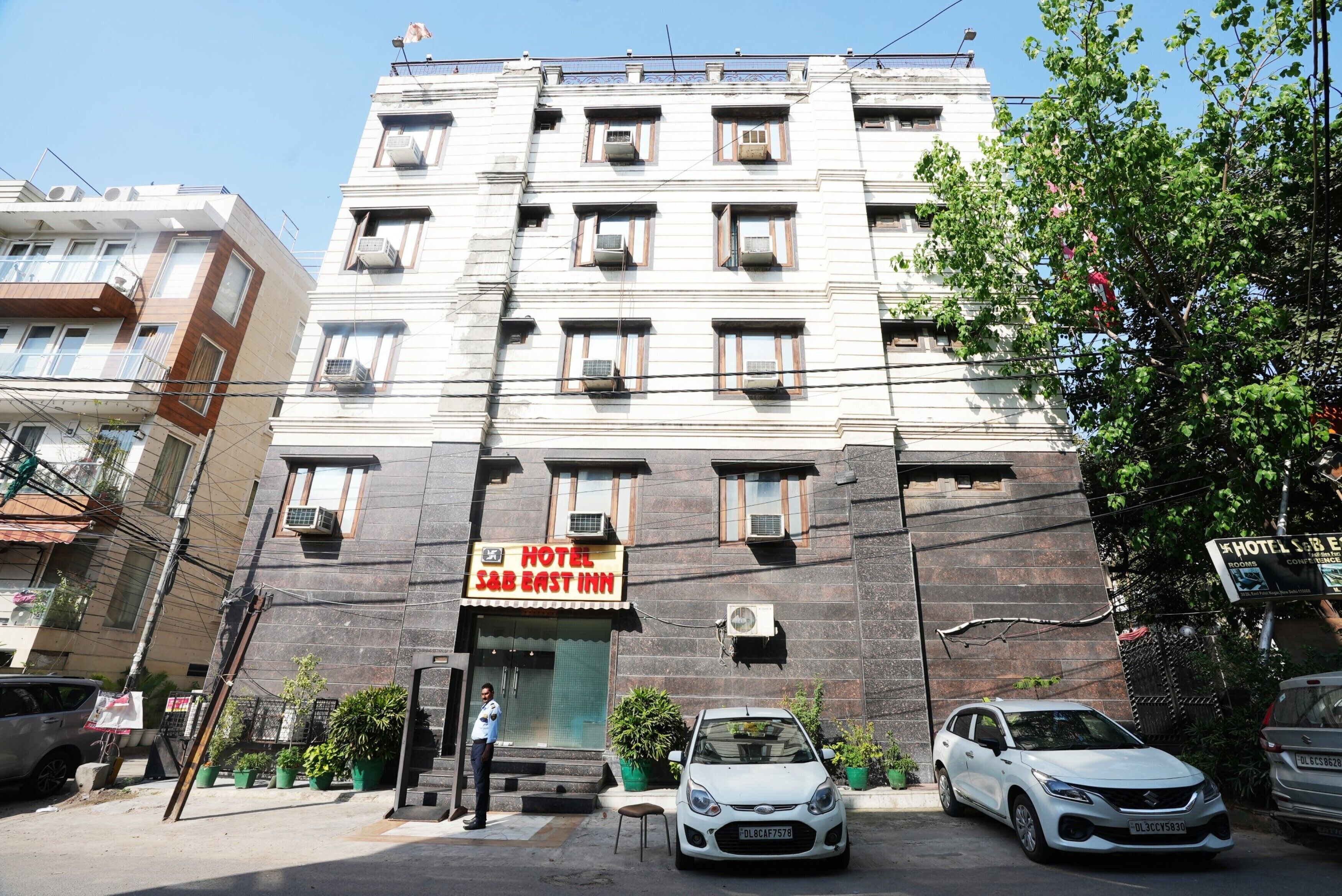 Photo - Hotel S & B East Inn - Patel Nagar