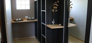 Suite | Minibar, caja fuerte, escritorio y wifi gratis