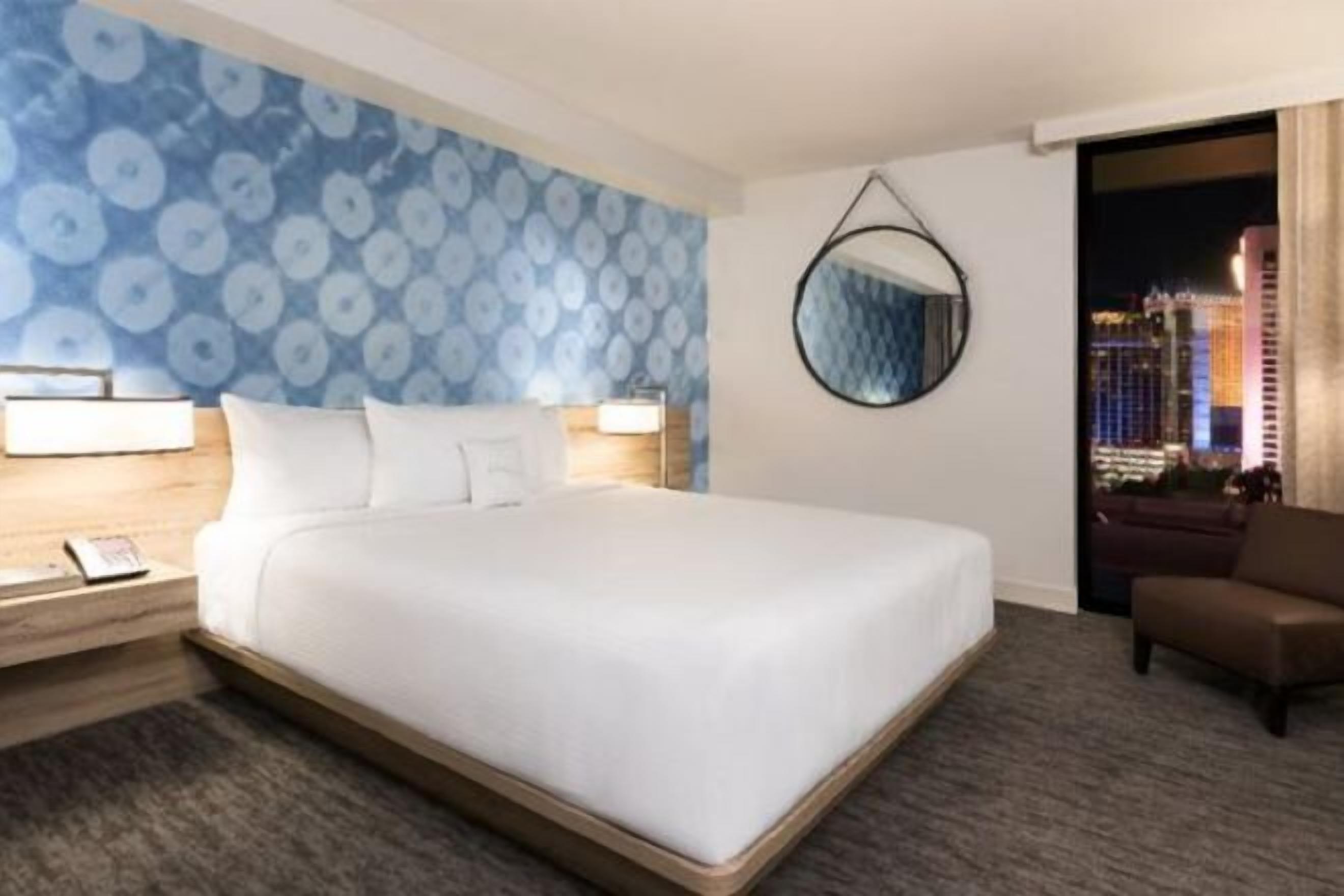 Coffres-forts dans les chambres, bureau