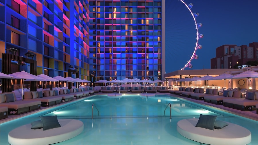 The LINQ Hotel & Casino â A Caesars Rewards Destination