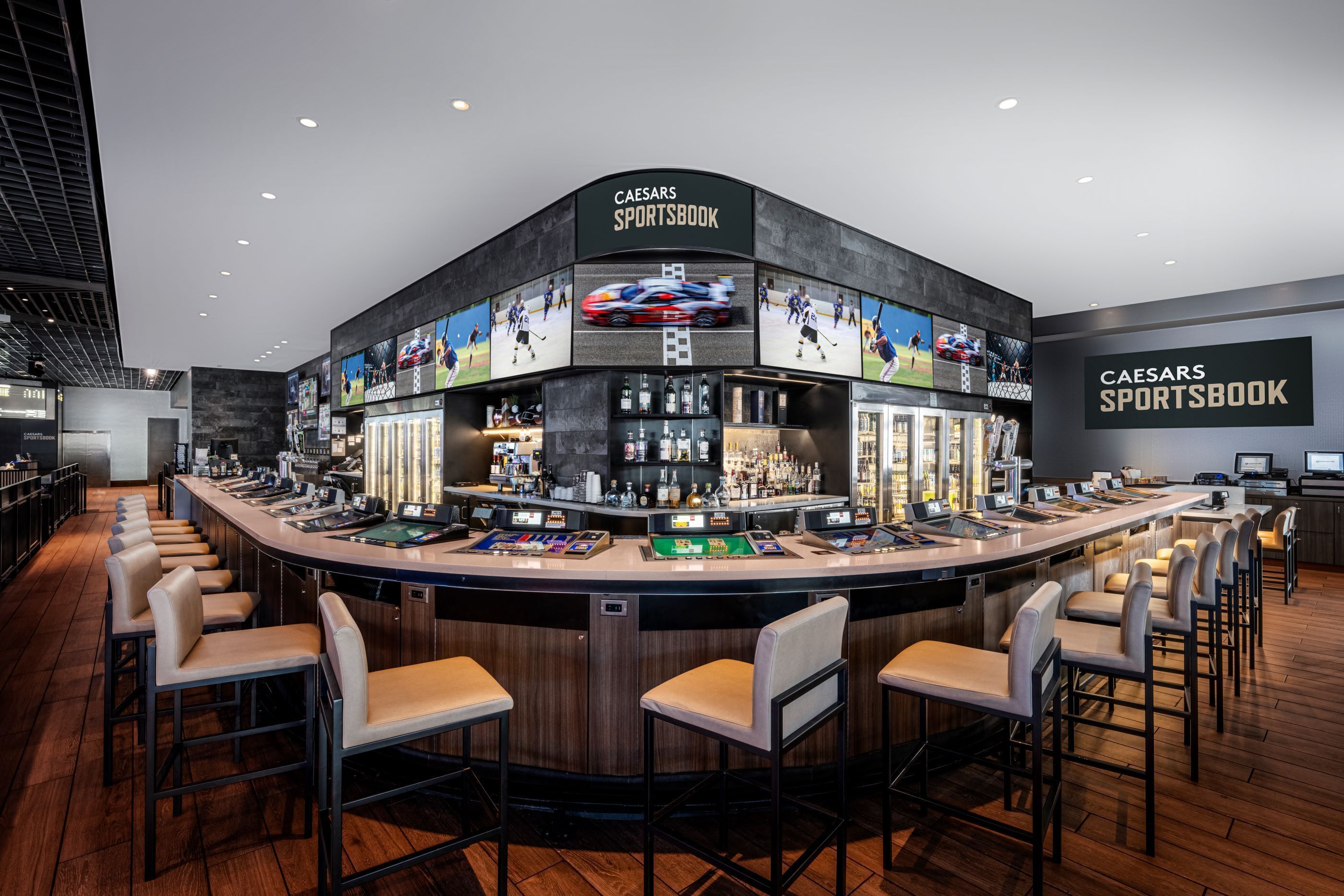 Photo - The LINQ Hotel & Casino – A Caesars Rewards Destination