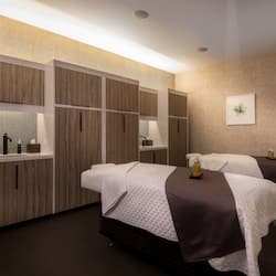 Sauna, hot tub, body treatments, aromatherapy, hot stone massages