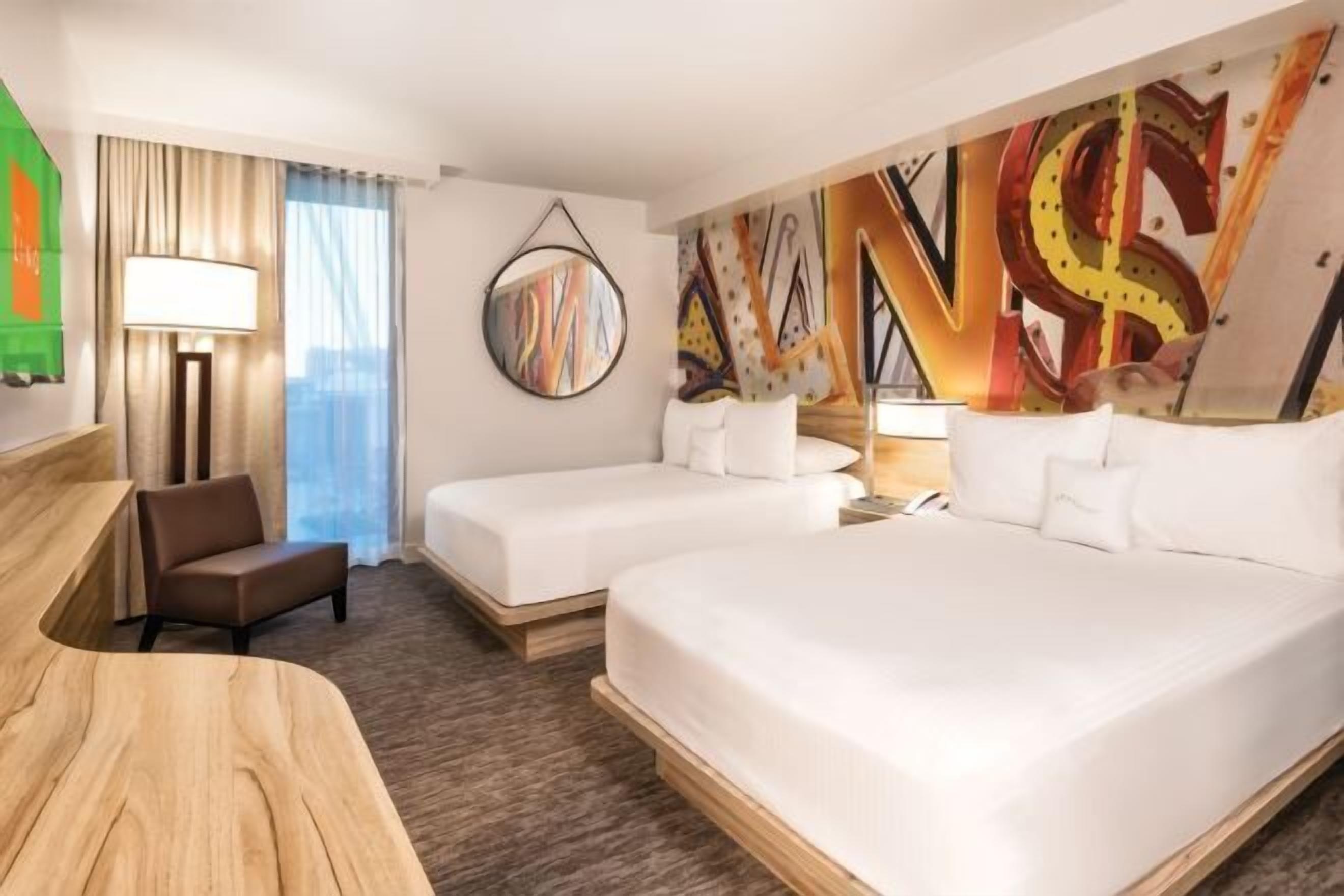 Coffres-forts dans les chambres, bureau