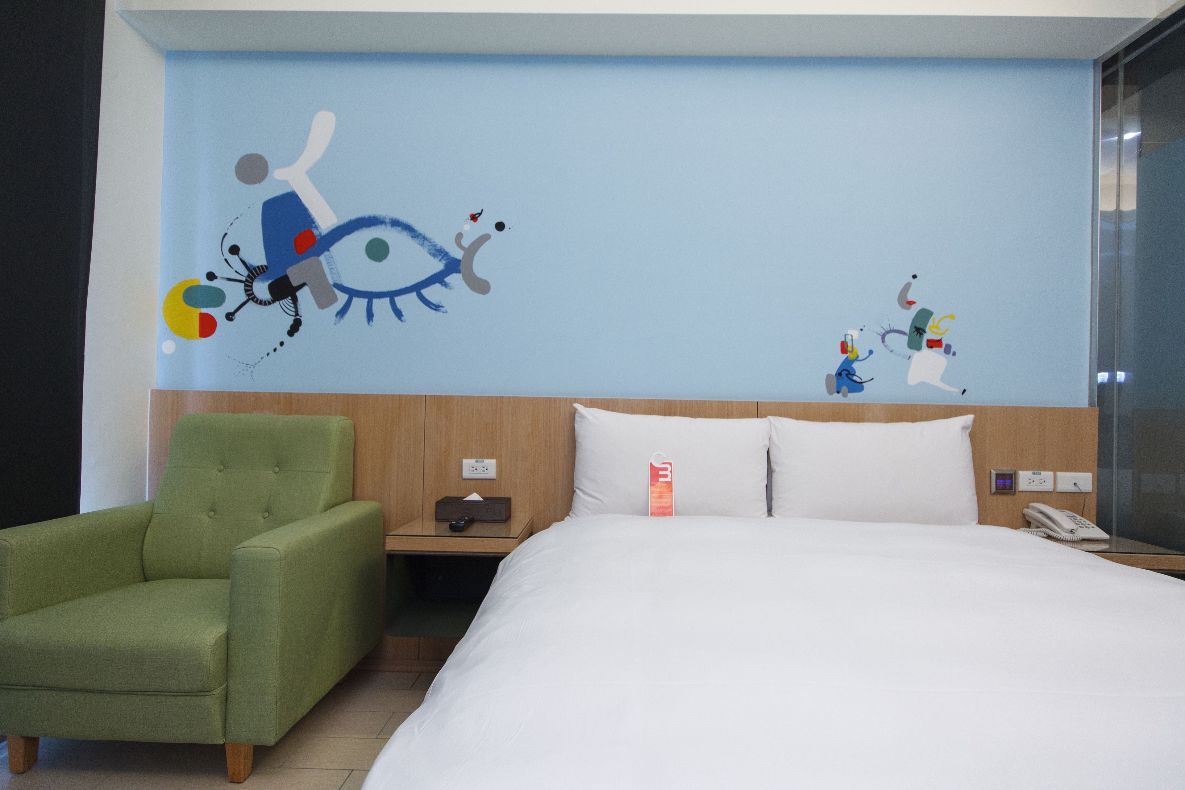 business room | 1 bedroom, down duvets, minibar, in-room safe