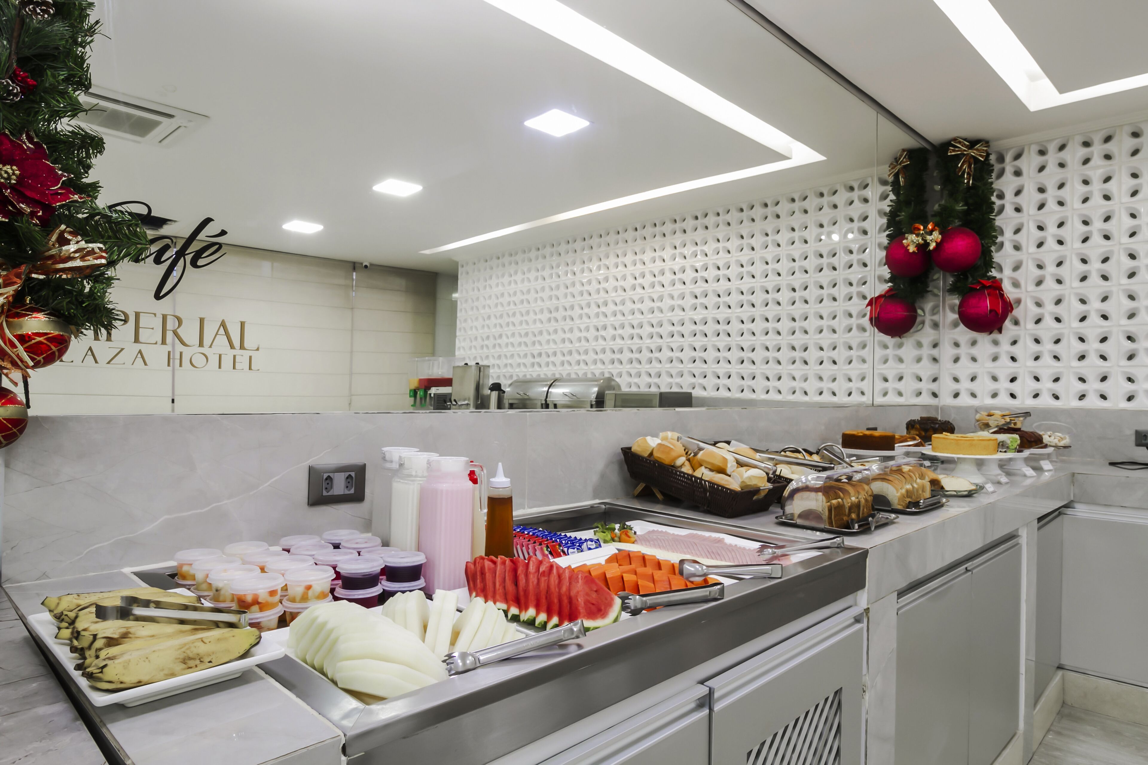 breakfast and dinner served, brazilian cuisine