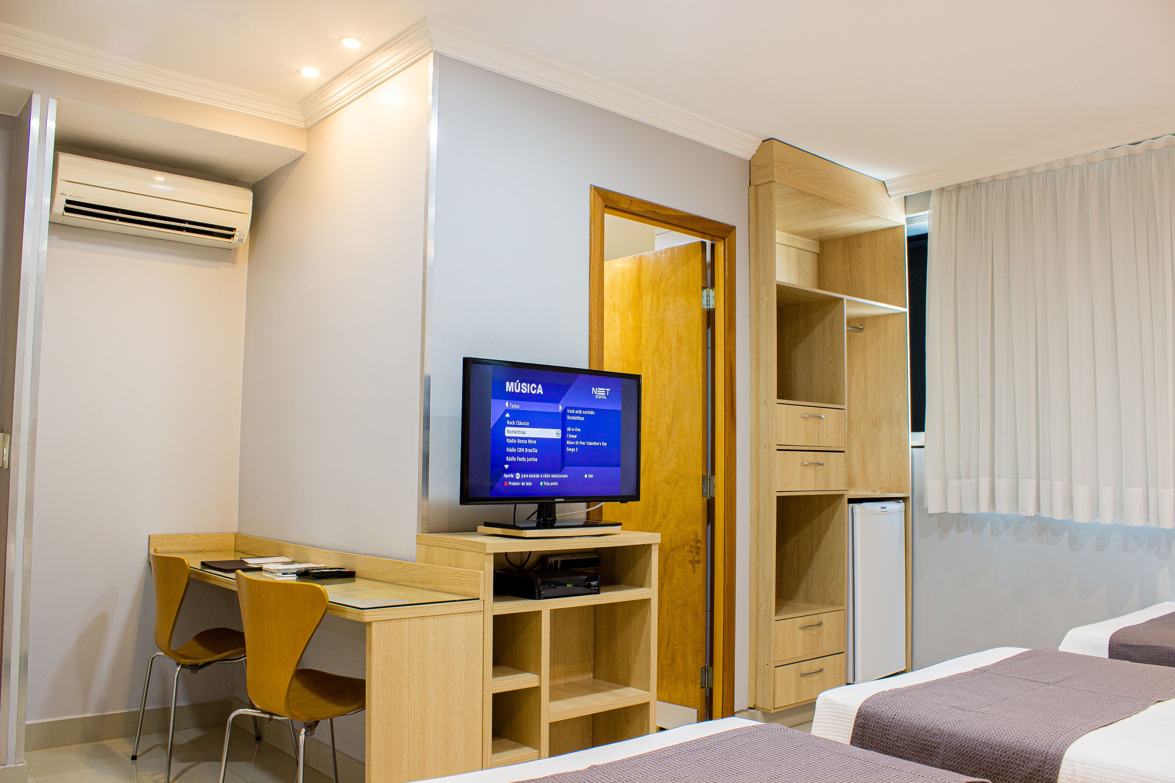 deluxe quadruple room | room amenity