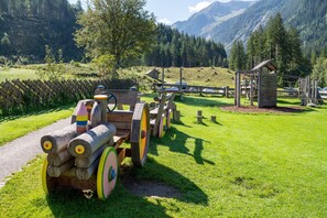 Children’s play area – outdoor - Hotel Gasthof Siggen (Neukirchen am Grossvenediger)