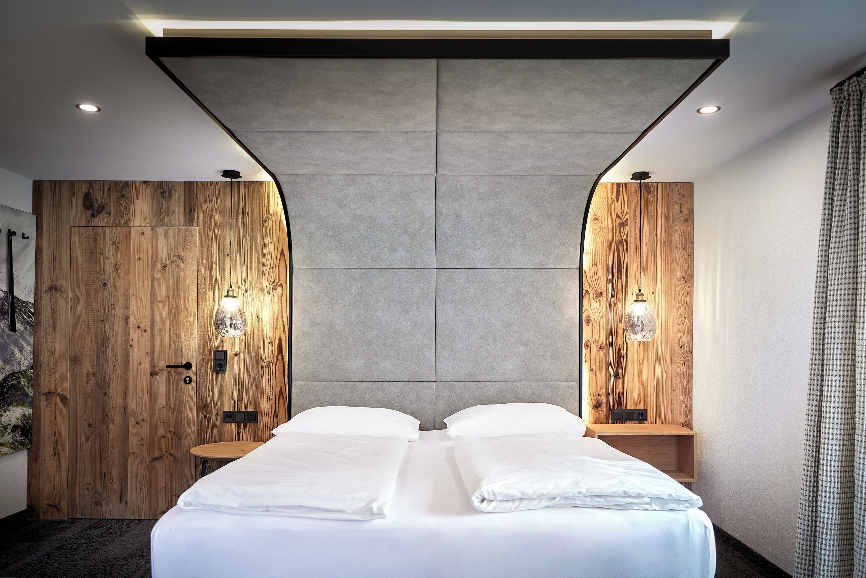 ファミリー ルーム | エジプト綿のシーツ、高級寝具、セーフティボックス (室内)、客室ごとに異なる装飾