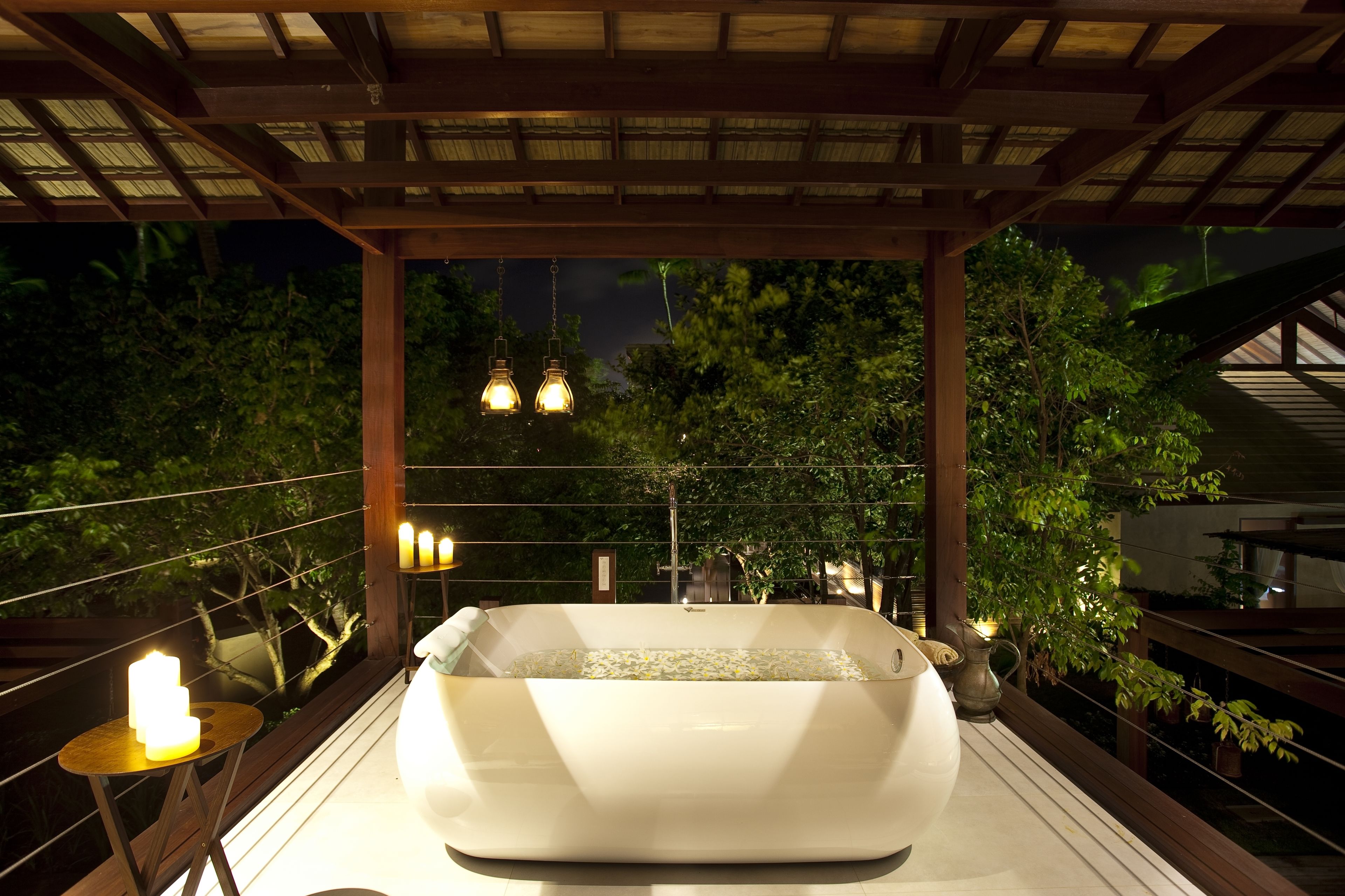 couples treatment room(s), sauna, turkish bath/hammam, body treatments