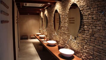 BehandlungsrĂ€ume fĂŒr Paare, Sauna, TĂŒrkisches Bad/Hamam