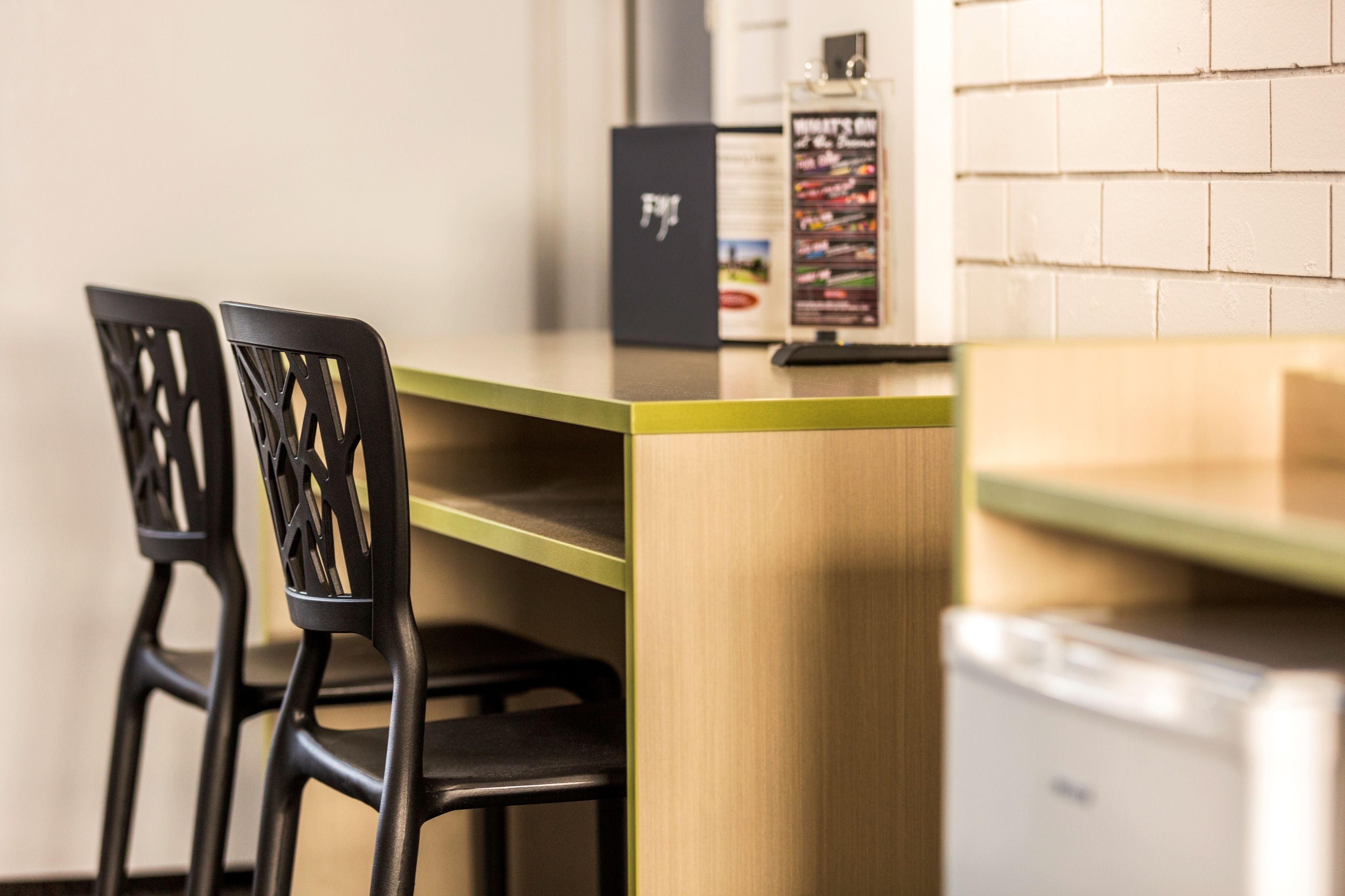 Habitación superior | Caja fuerte, escritorio, espacio para trabajar con un portátil