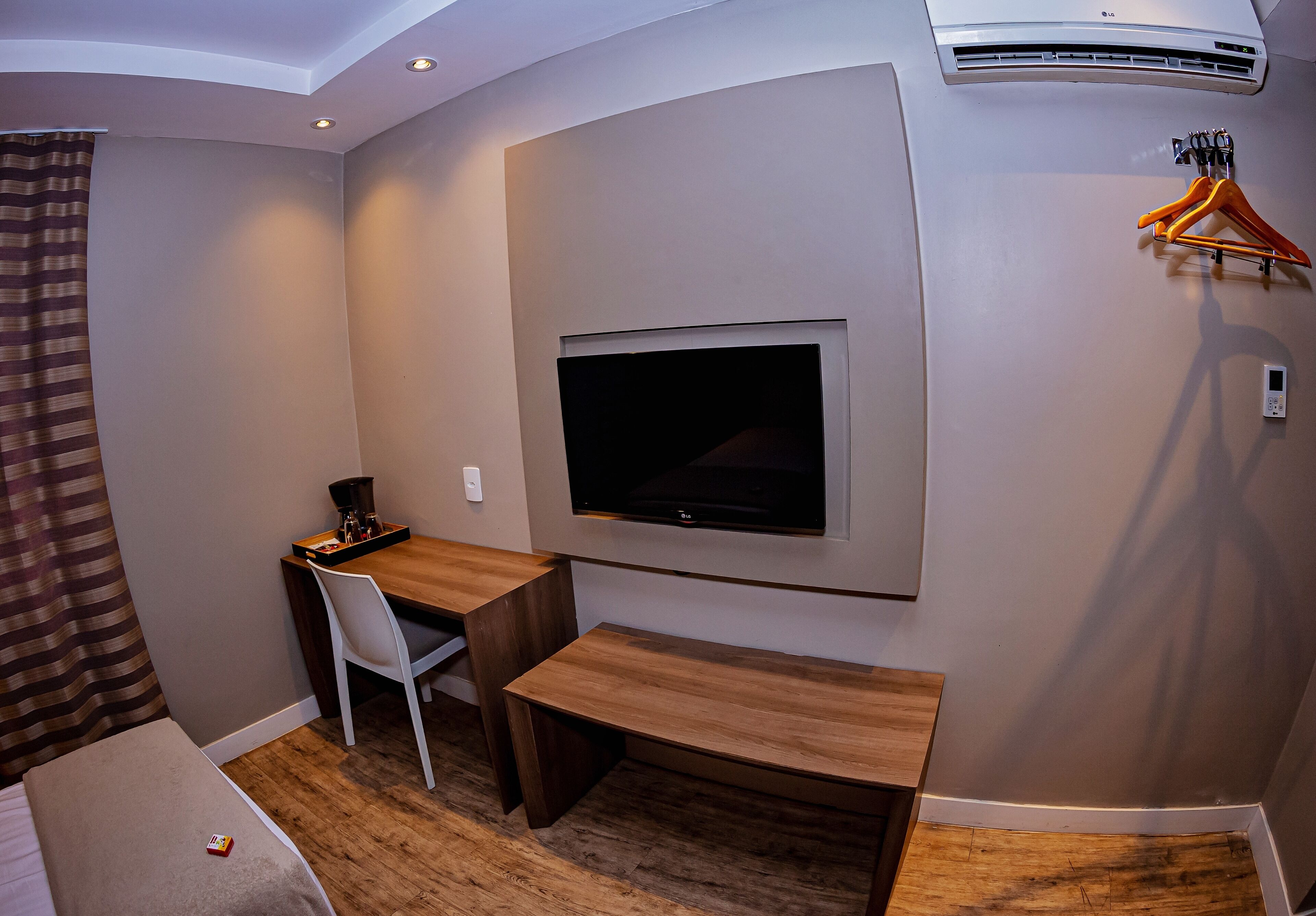 luxury room | minibar, blackout curtains, soundproofing, free wifi