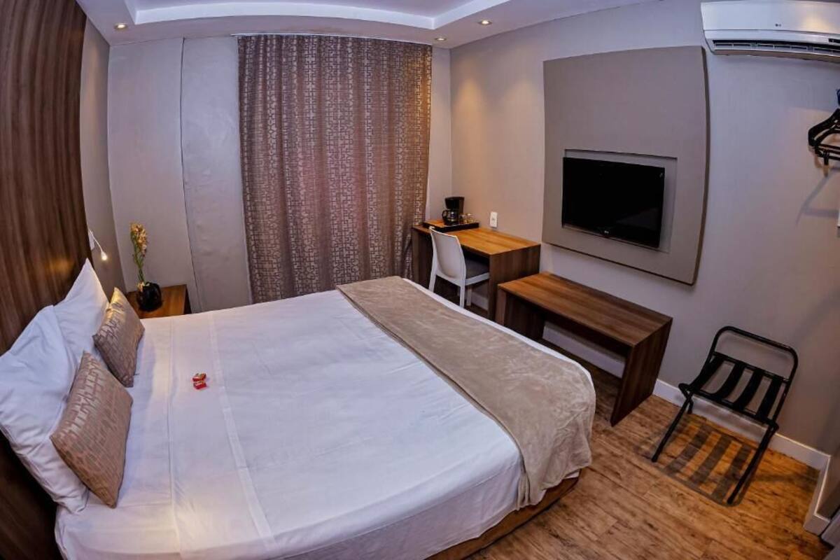 Minibar, Verdunkelungsvorhänge, schallisolierte Zimmer, kostenloses WLAN