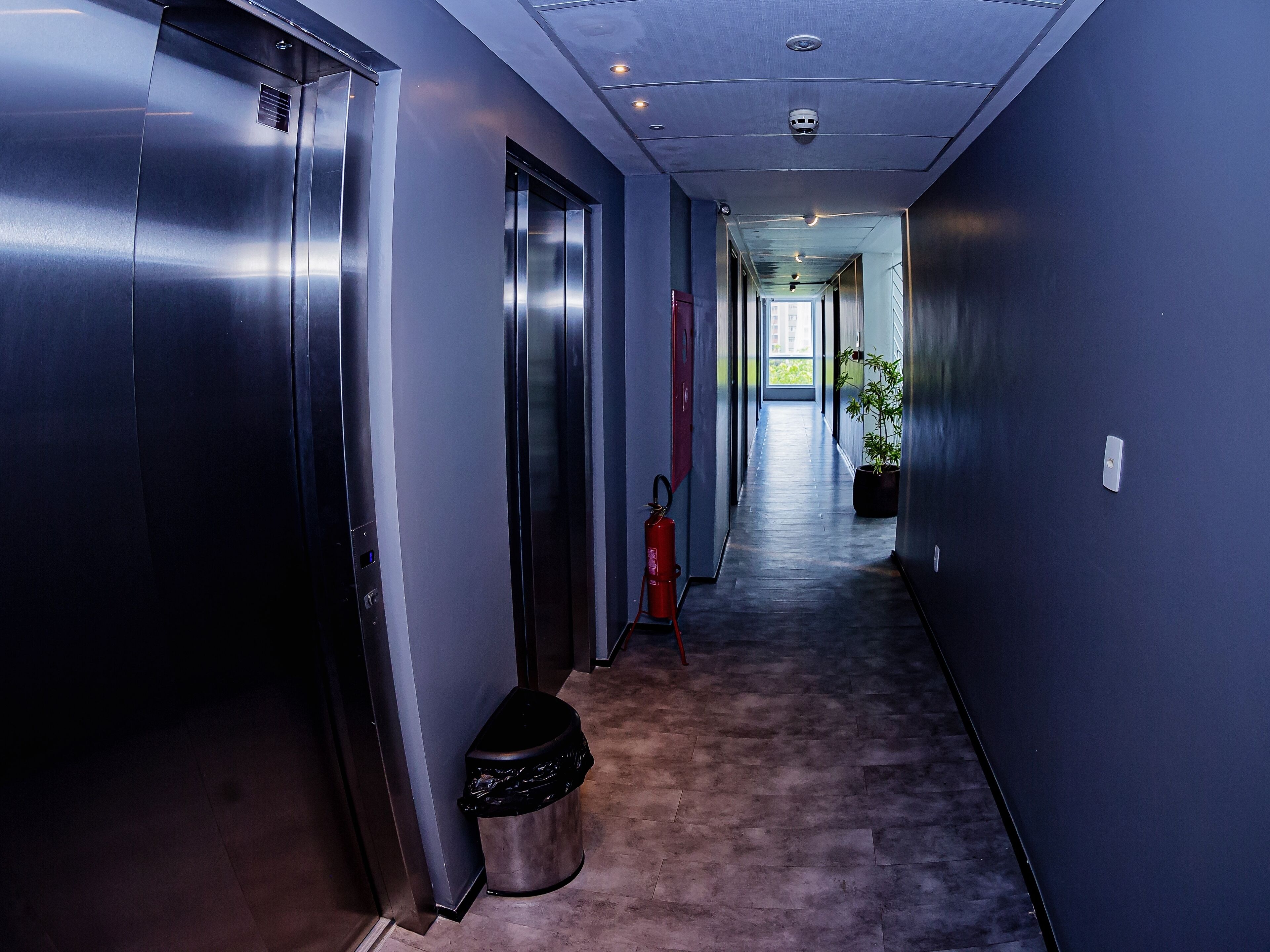 luxury room | minibar, blackout curtains, soundproofing, free wifi