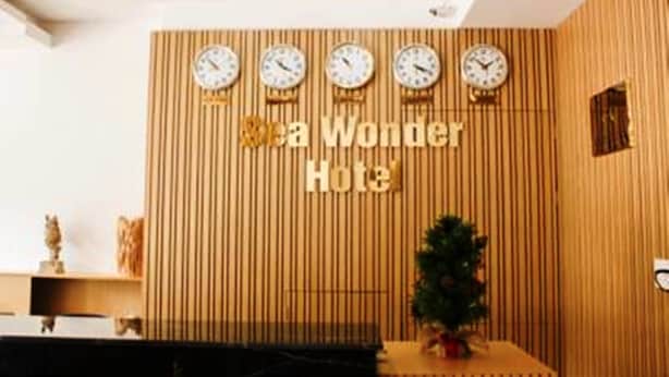 Interior entrance - The Dawn Hotel (Da Nang)