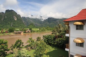 Mountain view - Vansana Vang Vieng (Vang Vieng)
