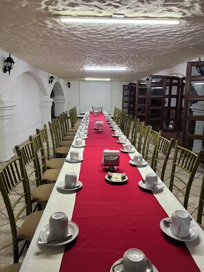 Meeting facility