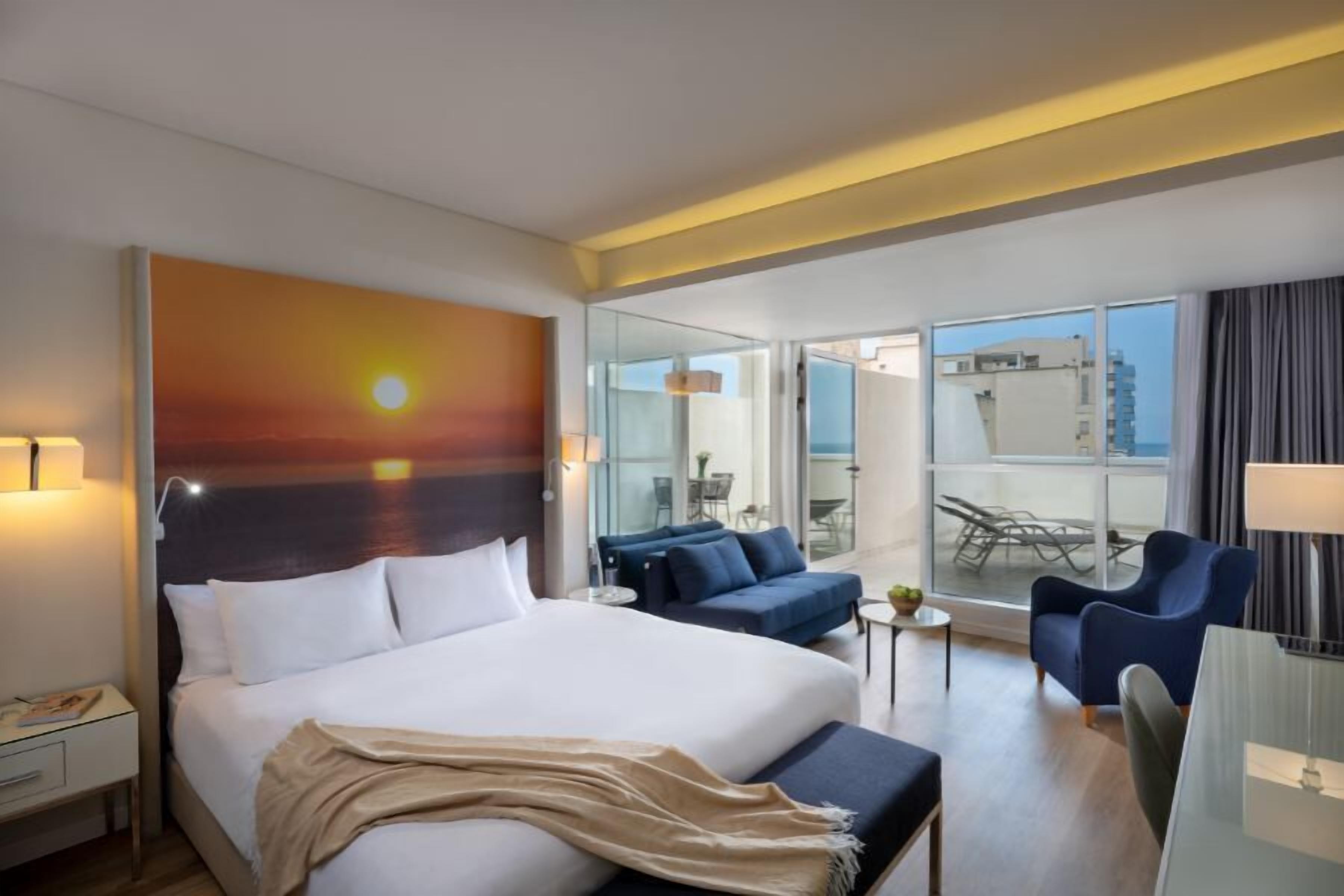 Minibar, coffres-forts dans les chambres, décoration personnalisée