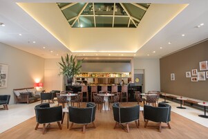 Bar en el lobby