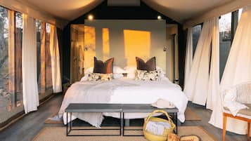 Ropa de cama de alta calidad y minibar