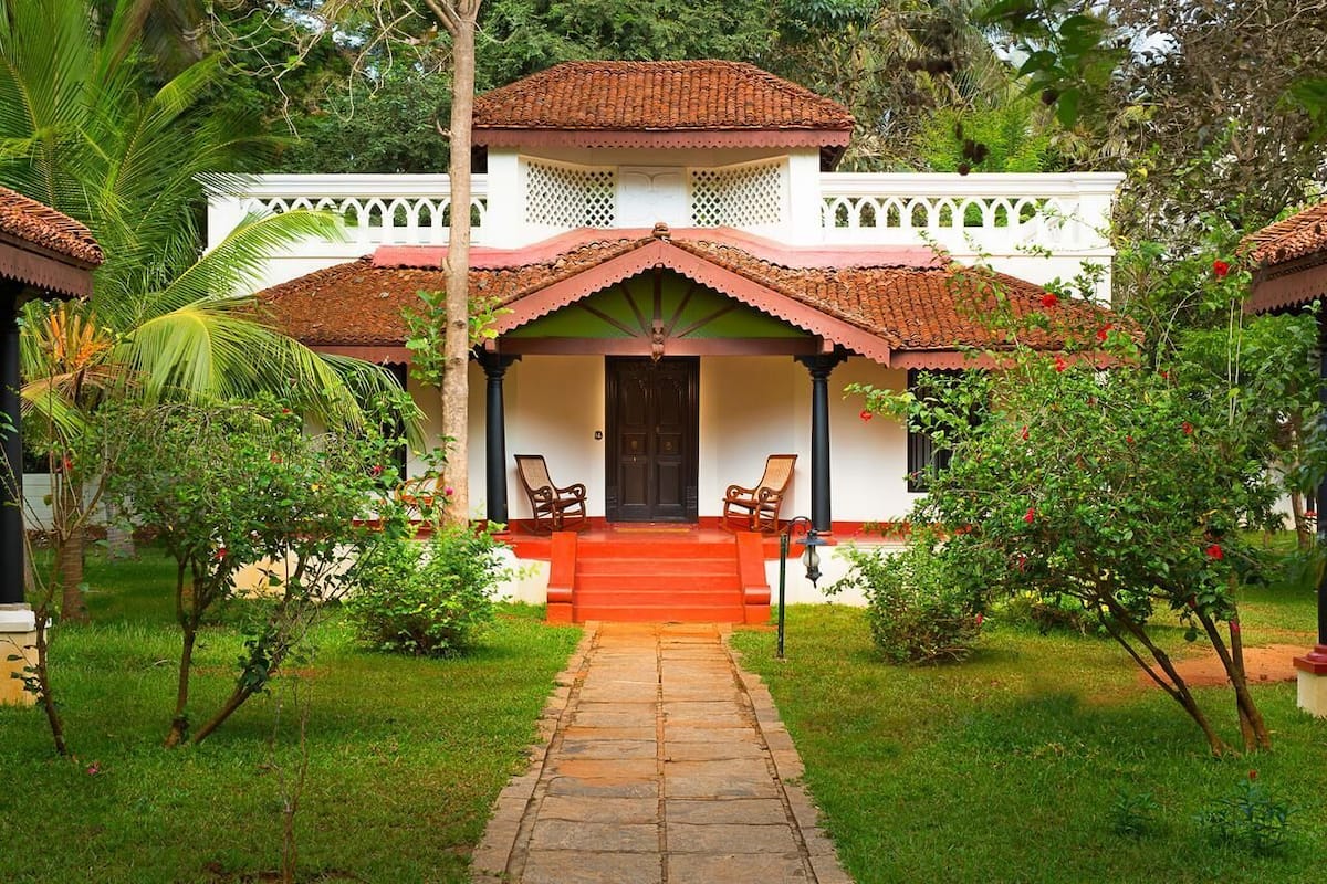 Mantra Illam | 1 bedroom, premium bedding, minibar, desk