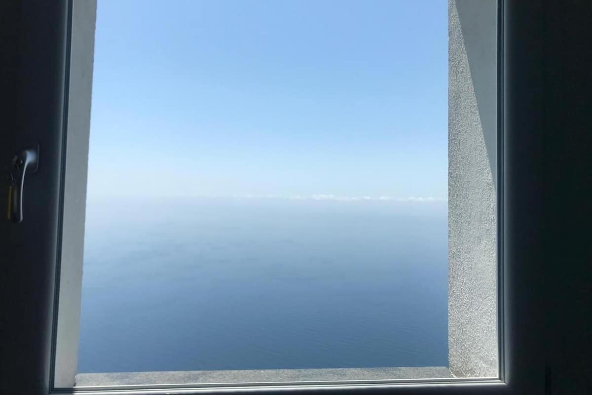 Bureau, Wi-Fi gratuit, draps fournis