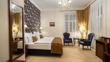 Doppia Standard, 1 letto queen, vista parco | Biancheria da letto di alta qualità, una cassaforte in camera