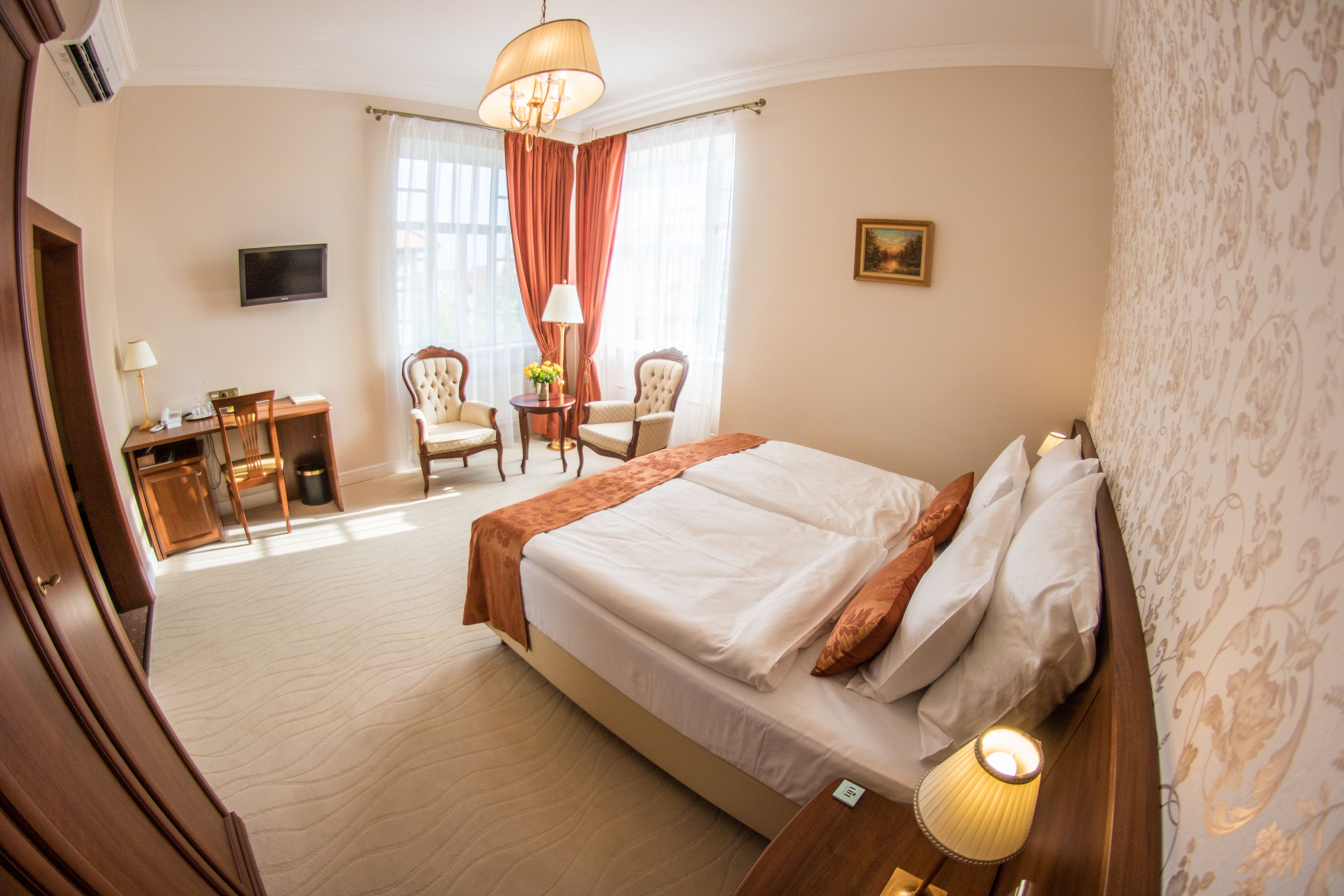 standard double room, 1 queen bed, park view | premium bedding, in-room safe, individually decorated