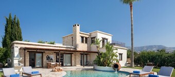 Amera Villas