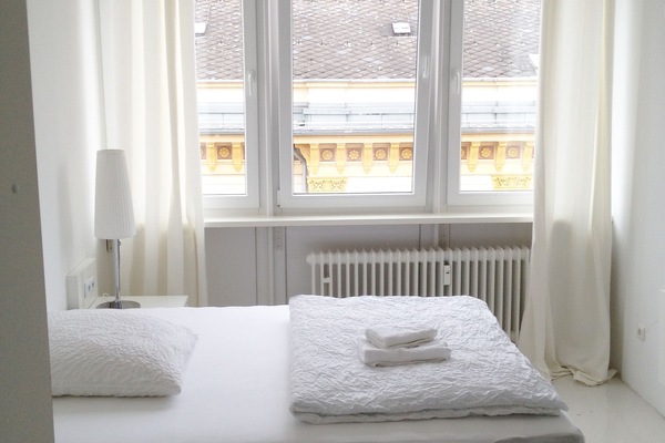 Double Room with shared toilet | Premium bedding, soundproofing, iron/ironing board, free WiFi