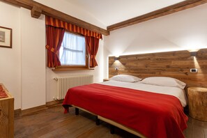 Couette en duvet d'oie, coffres-forts dans les chambres, draps fournis