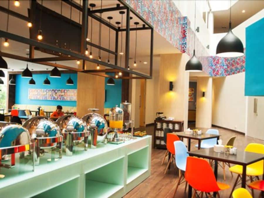 Daily buffet breakfast (IDR 50000 per person)