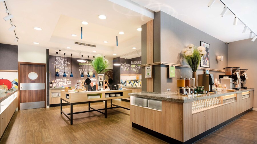 Hampton by Hilton Krakow