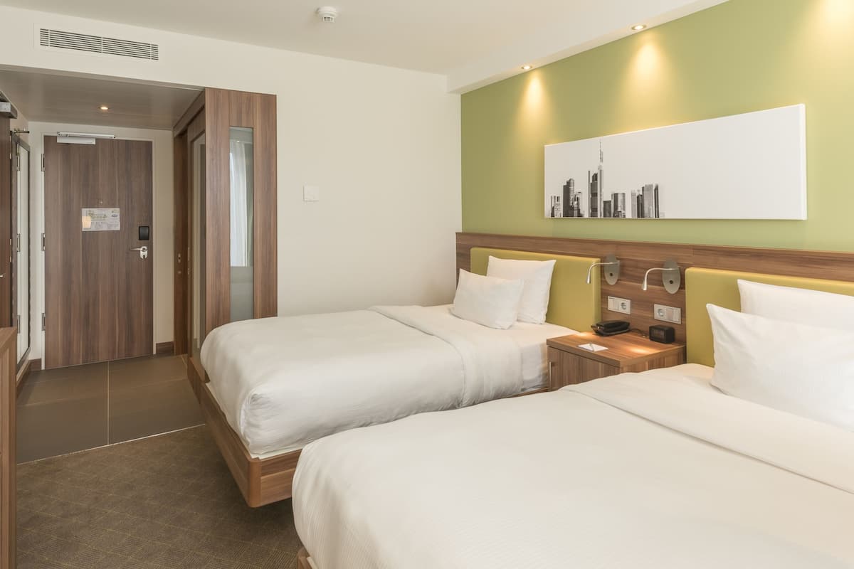 twin room | in-room safe, soundproofing, cots/infant beds, free wifi