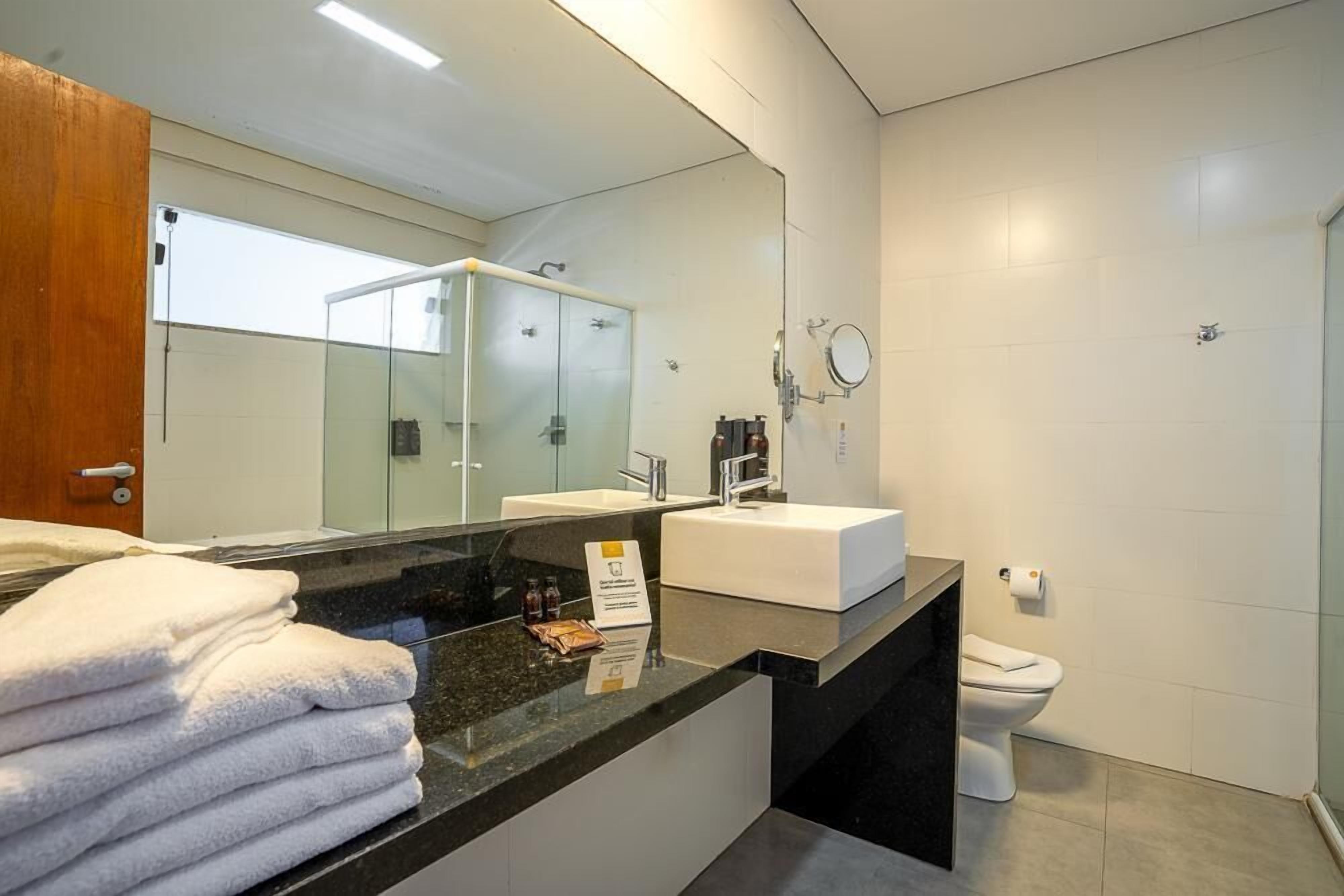 presidential suite | bathroom | free toiletries, hair dryer, towels, soap
