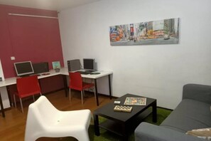 Business centre - Diagonal House - Hostel (Barcelona)