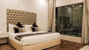 Super Deluxe Room- King Bed (Local IDs not allowed) | Premium bedding, down comforters, memory foam beds, minibar