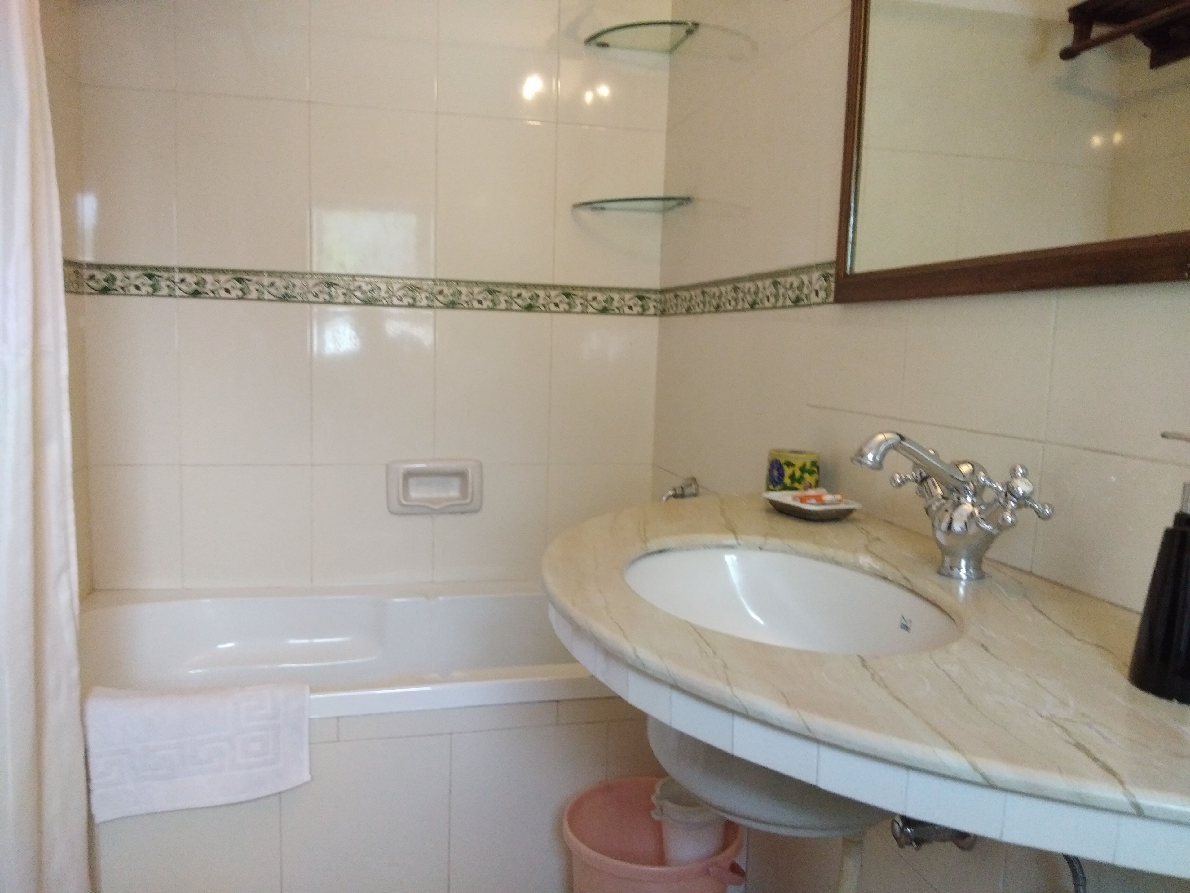 standard double room (with ac) | bathroom | deep-soaking bathtub, free toiletries, hair dryer, towels